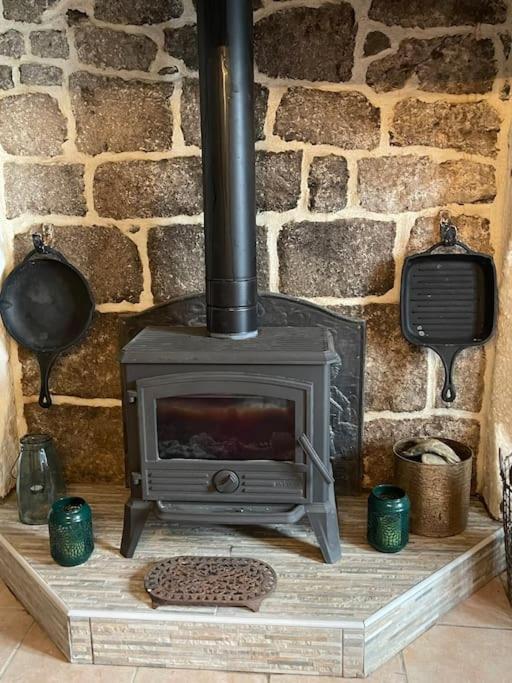 Le Petit Fleur - The Little Flower, Cosy Cottage Saint-Michel-de-Montjoie 外观 照片
