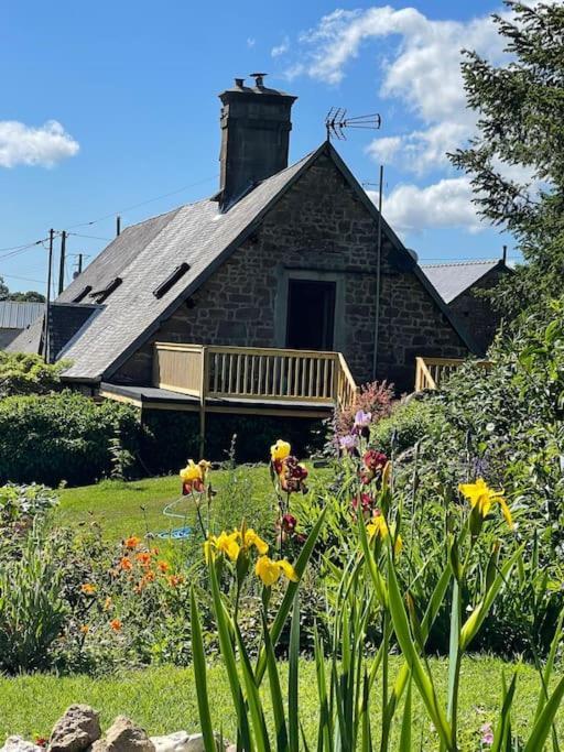 Le Petit Fleur - The Little Flower, Cosy Cottage Saint-Michel-de-Montjoie 外观 照片