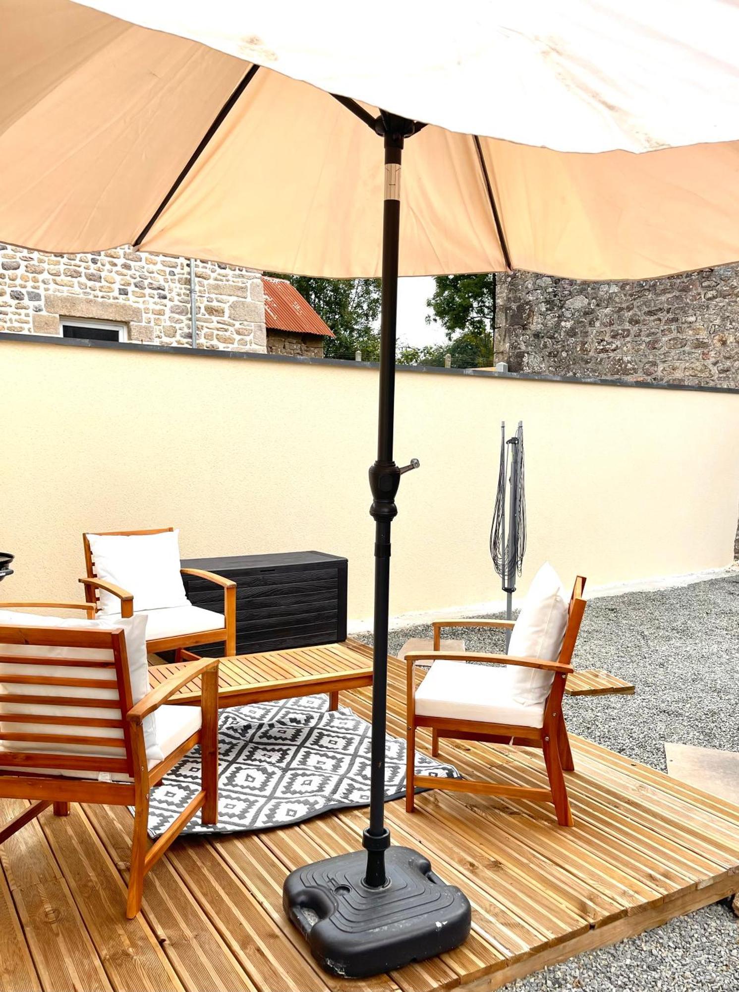 Le Petit Fleur - The Little Flower, Cosy Cottage Saint-Michel-de-Montjoie 外观 照片