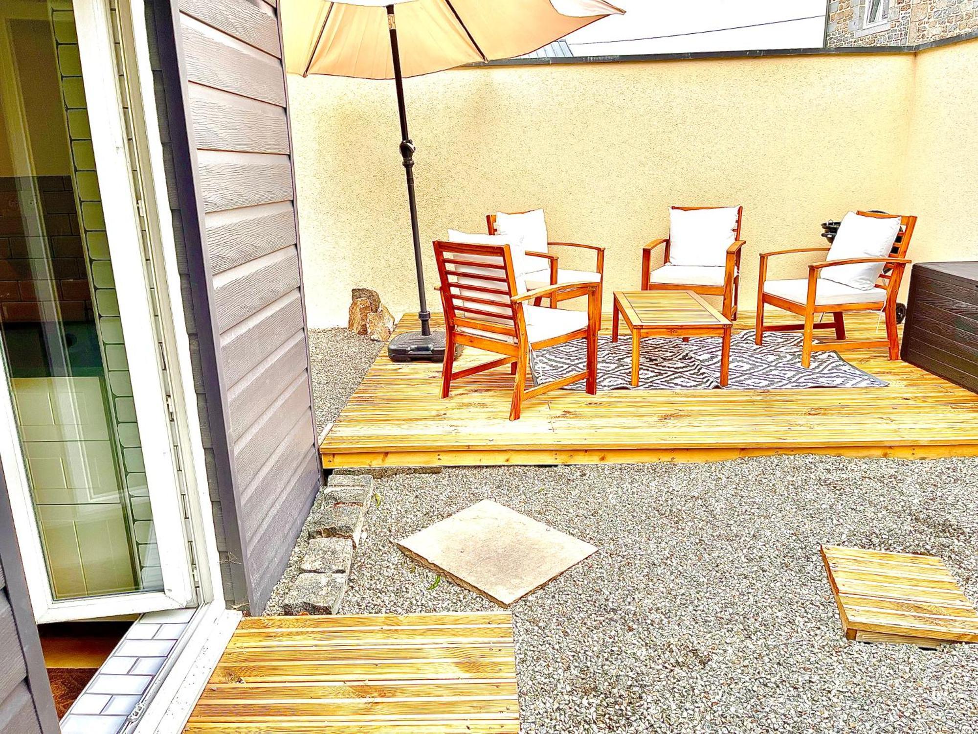 Le Petit Fleur - The Little Flower, Cosy Cottage Saint-Michel-de-Montjoie 外观 照片